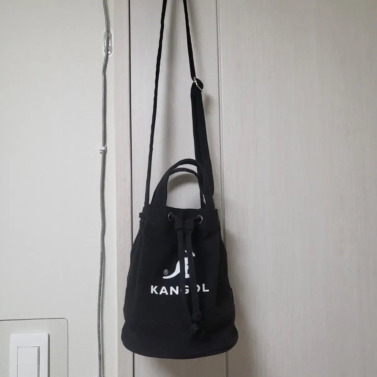 Kangol Bucket Crossing Bag