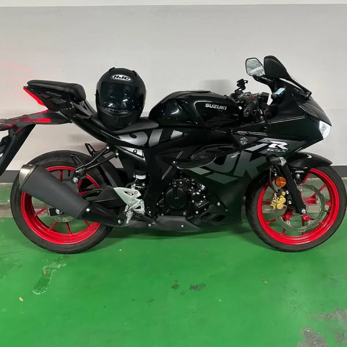 스즈키 gsxr-125 2023년식 팔아요