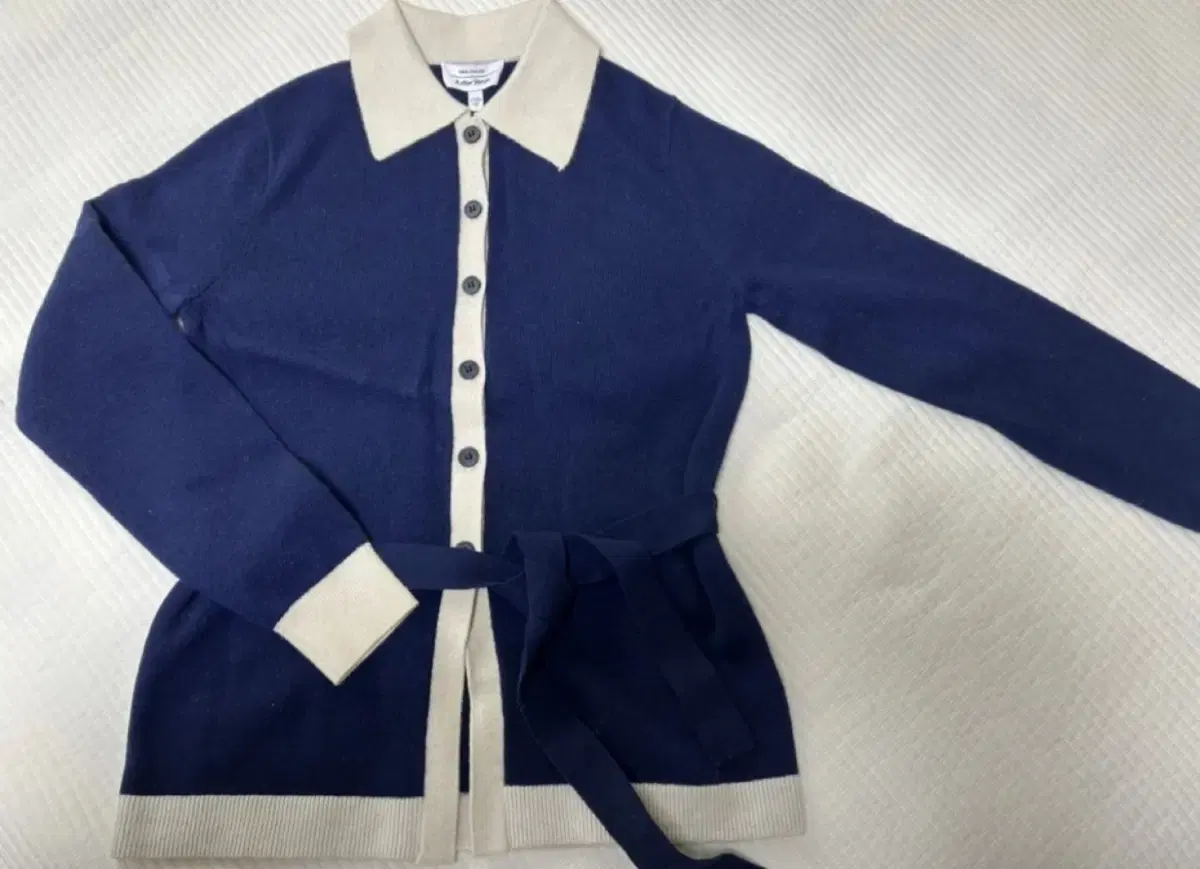 [New condition]Anderstoris knit blouse cardigan size XS worn 1-2 times by me