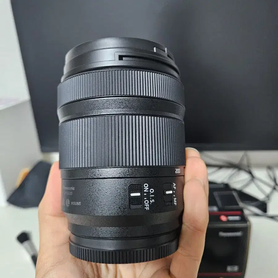 파나소닉 루믹스 28-200 f4-7.1 L마운트