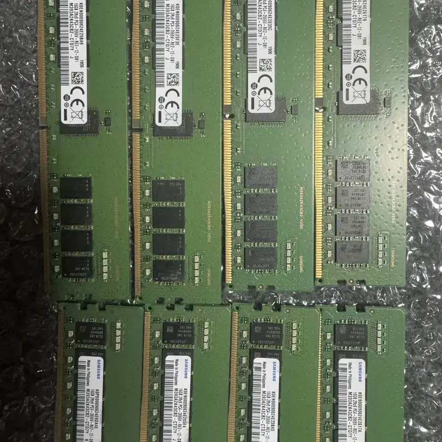 삼성 서버용 메모리 ddr4 2666v 16gb 8장 일괄 판매 합니다