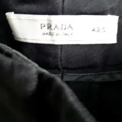 PRADA st 반바지 | Unisex 42S(9-2)