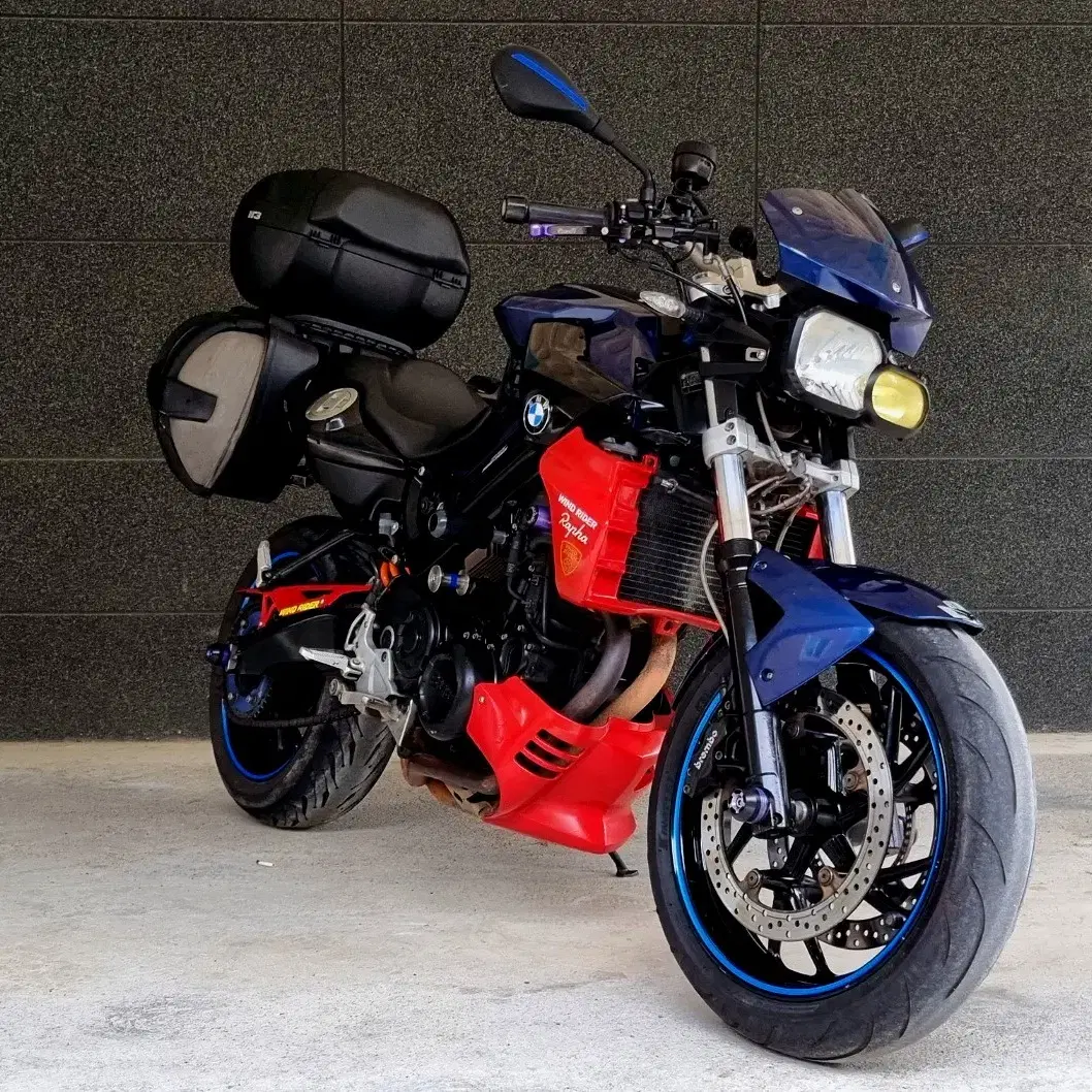 11년식 bmw f800r 판매합니다