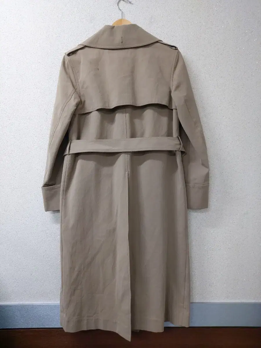 {wonbin vintage} STATEMENT Trench coat