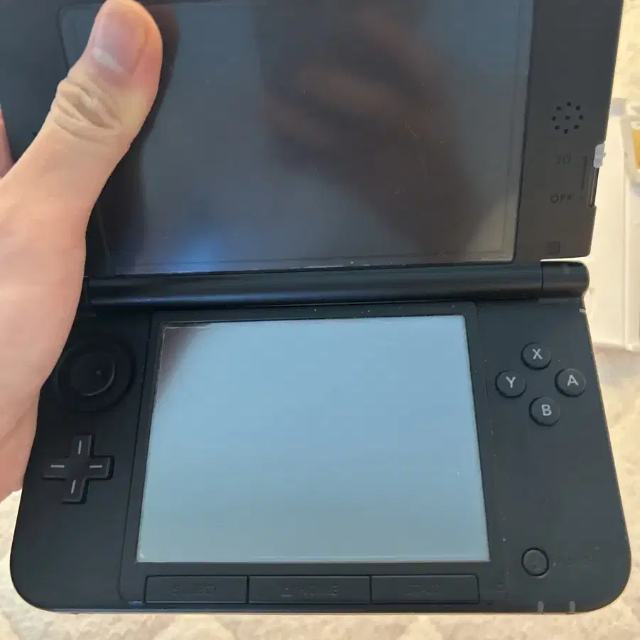 닌텐도 3ds xl 팝니다 칩+충전기