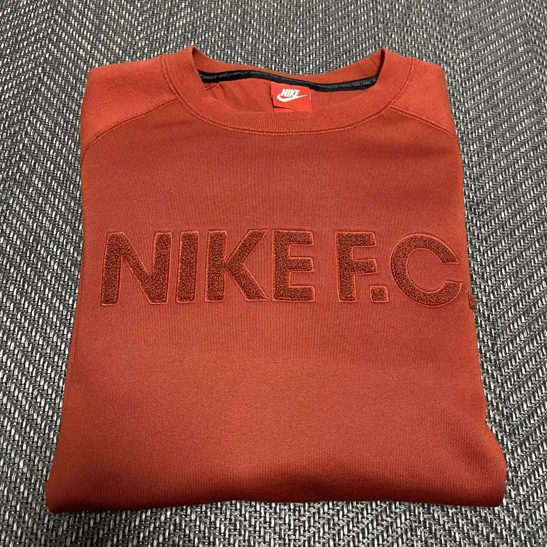 L] 나이키(NIKE)FC 맨투맨