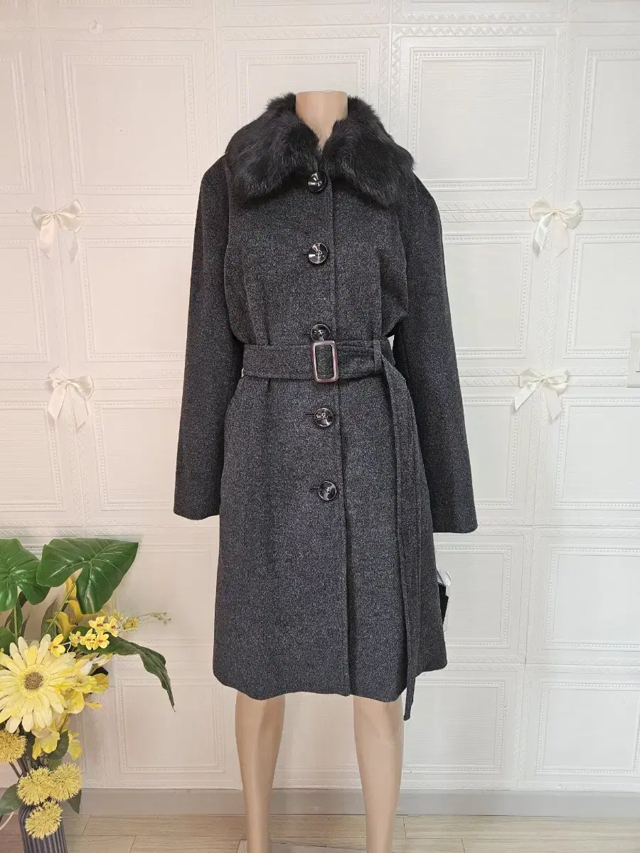 New Arrivals 100% Wool Rabbit Fur Coat