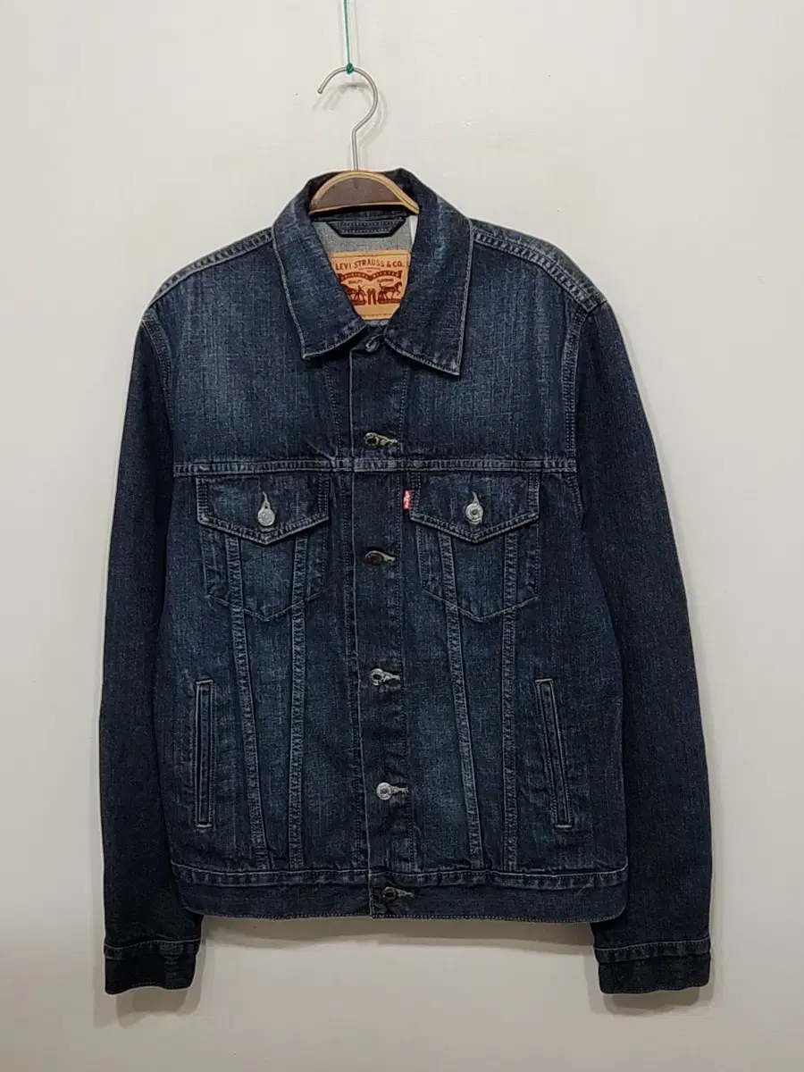 (M) Levi's Jeans Jacket Medium Blue Denim Jacket Vintage