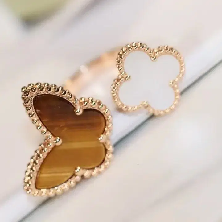 Van Cleef & Arpels 반지