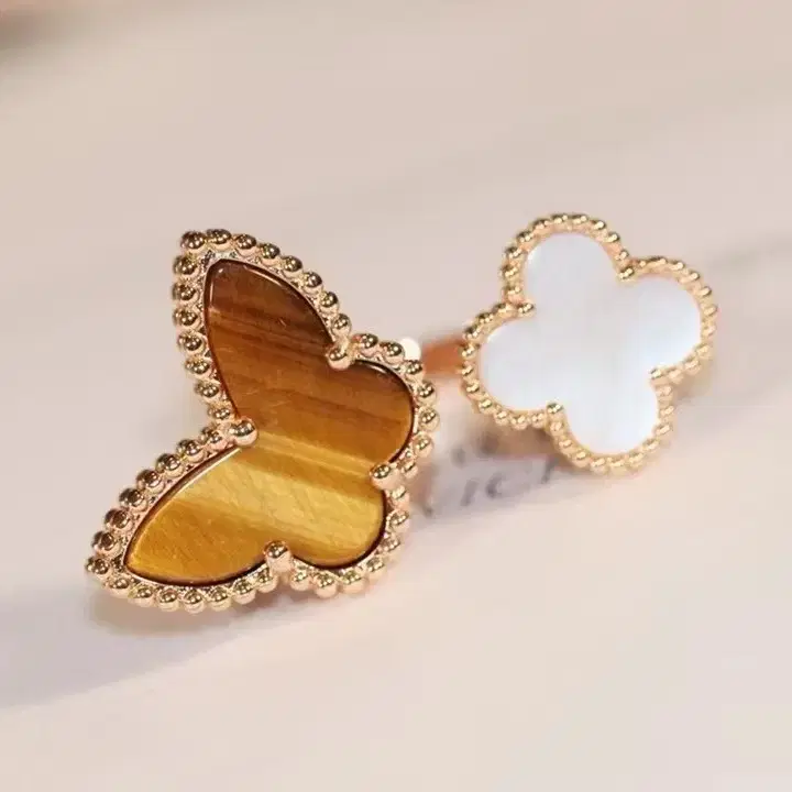 Van Cleef & Arpels 반지