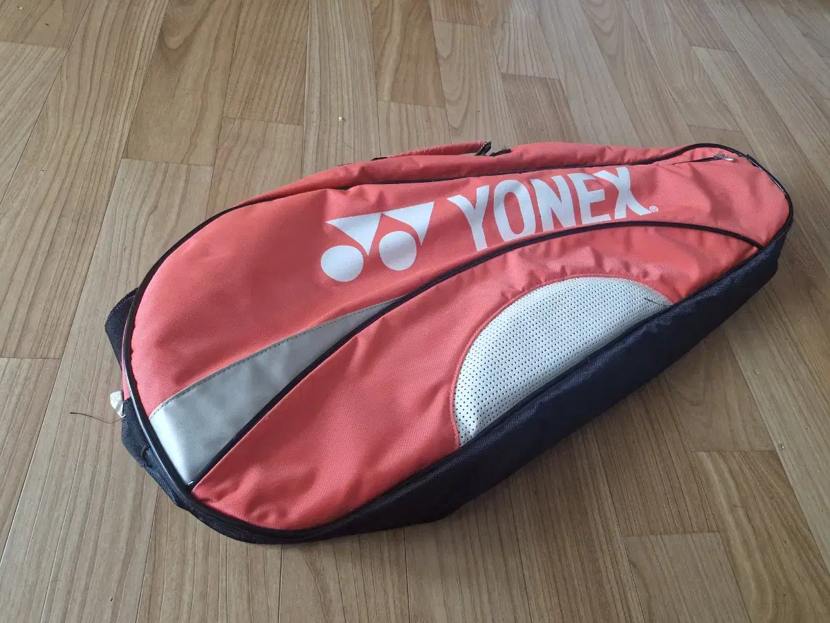 YONEX 테니스 라켓 가방 테니스용품 (빨강색)