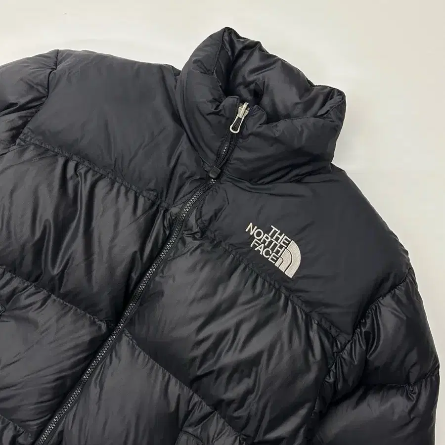 The North Face 노스페이스 90's 센터 로고 블랙 눕시 다운