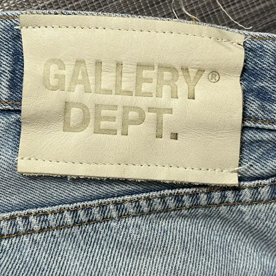 32) 새상품 gallery dept 갤러리 디파트먼트 인디아나 플레어진