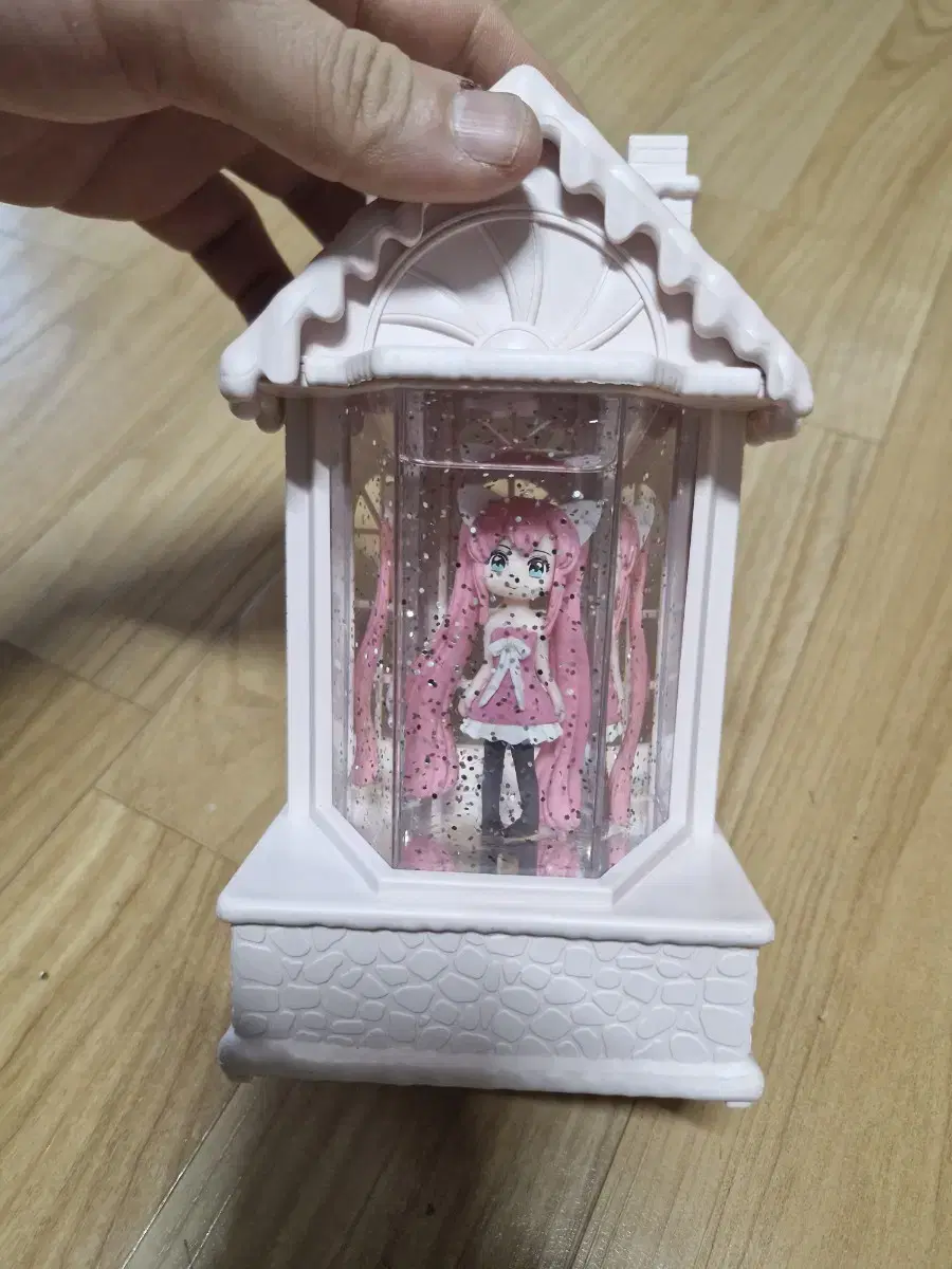 Doll Figures Music Music Box Toy Interior Props