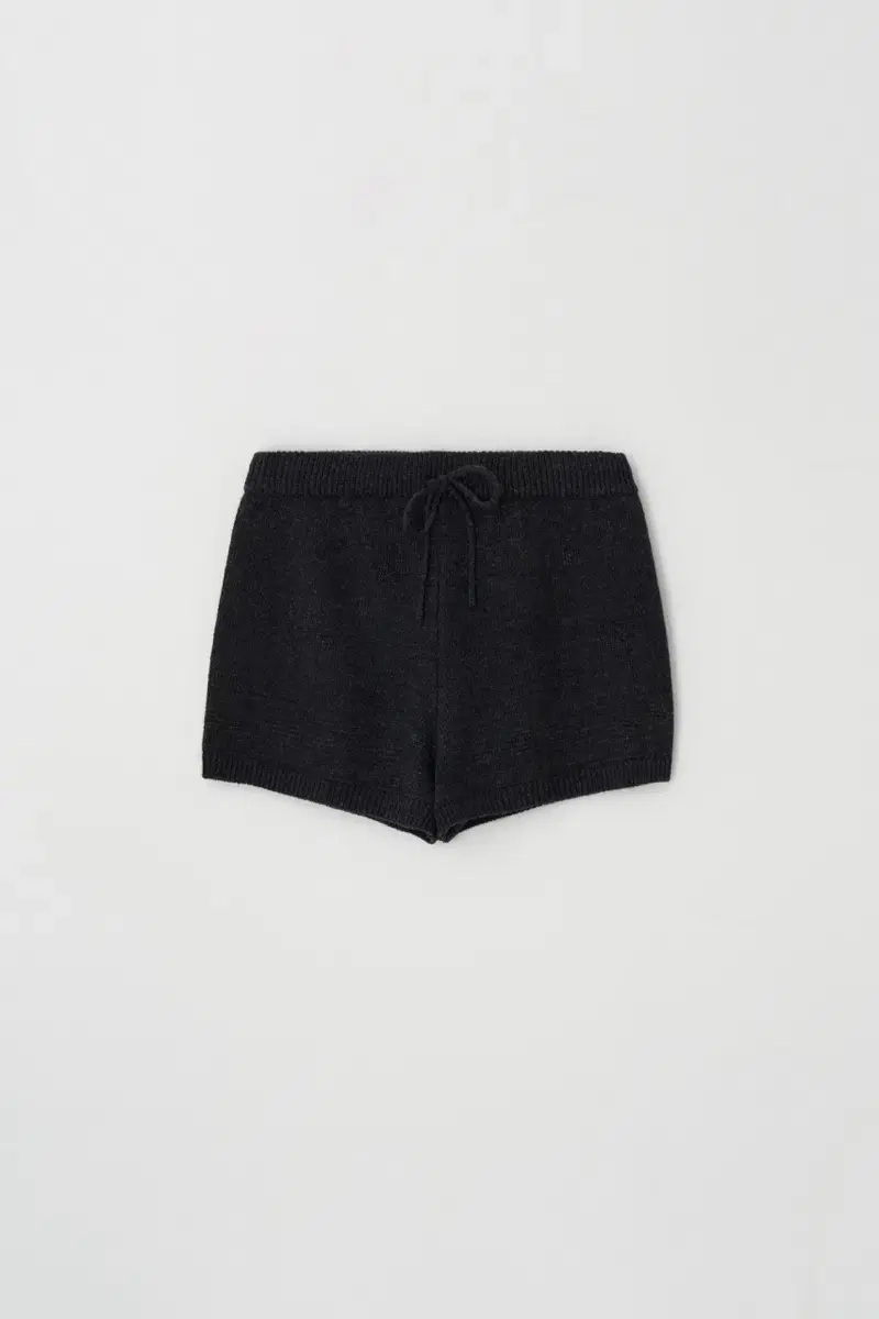 (새상품) 윤슬샵 ke knit shorts charcoal 니트 쇼츠