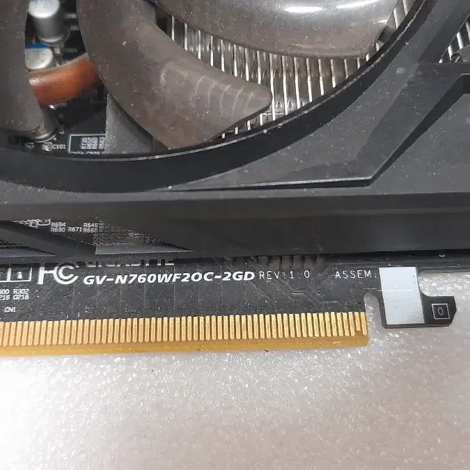 GTX760 2GB 그래픽카드