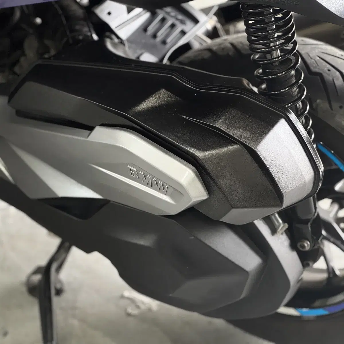 BMW c400X 퍼플컬러 22년식 상태최상 시동주행 깔끔한차량 팝니다