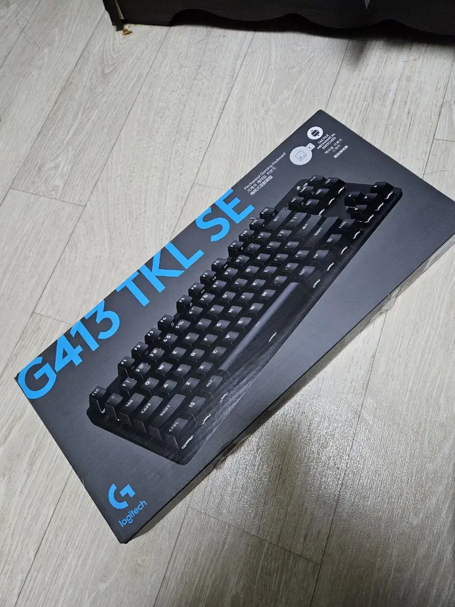 로지텍 G413 TKL SE 유선 게이밍 기계식 키보드