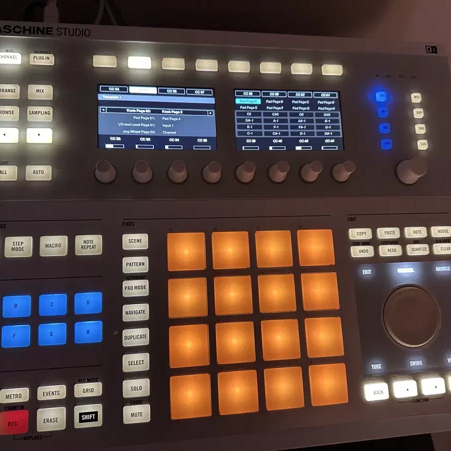 Maschine studio