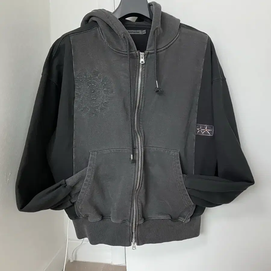 카락터 후드집업 Garment dyed hooded zip-up / Pi