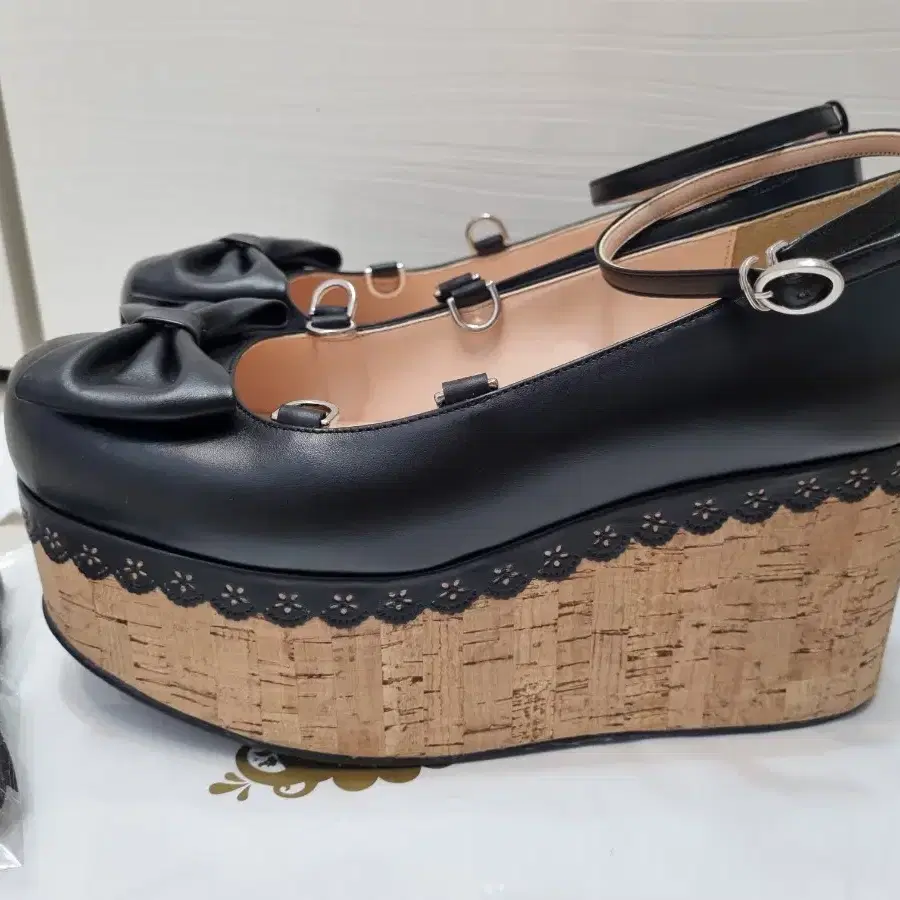 바로크 Vanilla Genoise Shoes 블랙 구두 240 판매