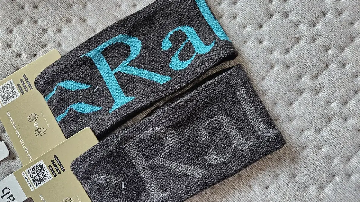 Rab knitted logo headband  rab 헤드밴드