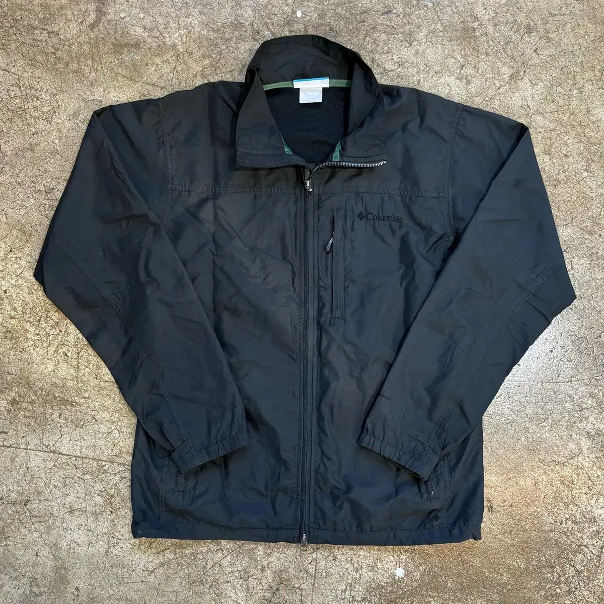 Columbia outdoor jacket