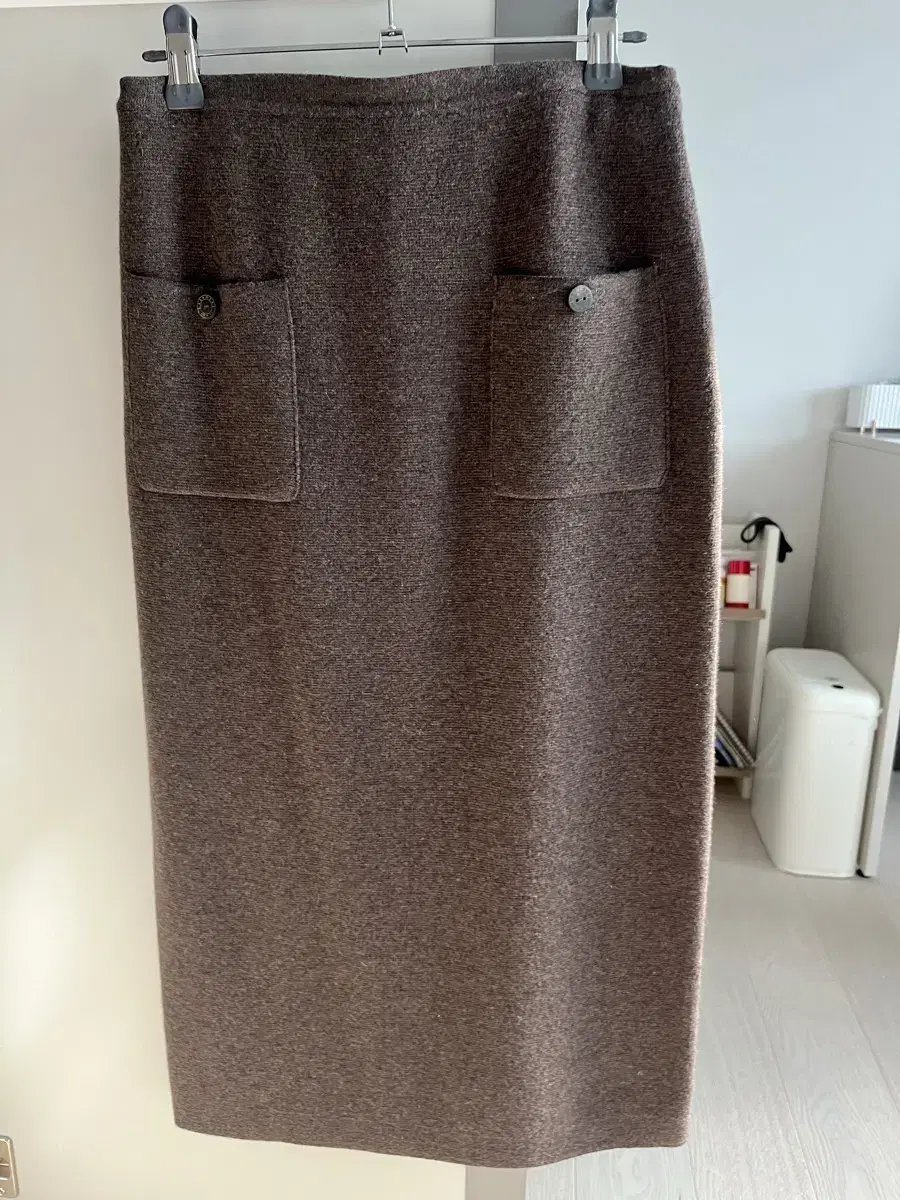 TheCashmere Cashmere Knit Long Skirt in Brown