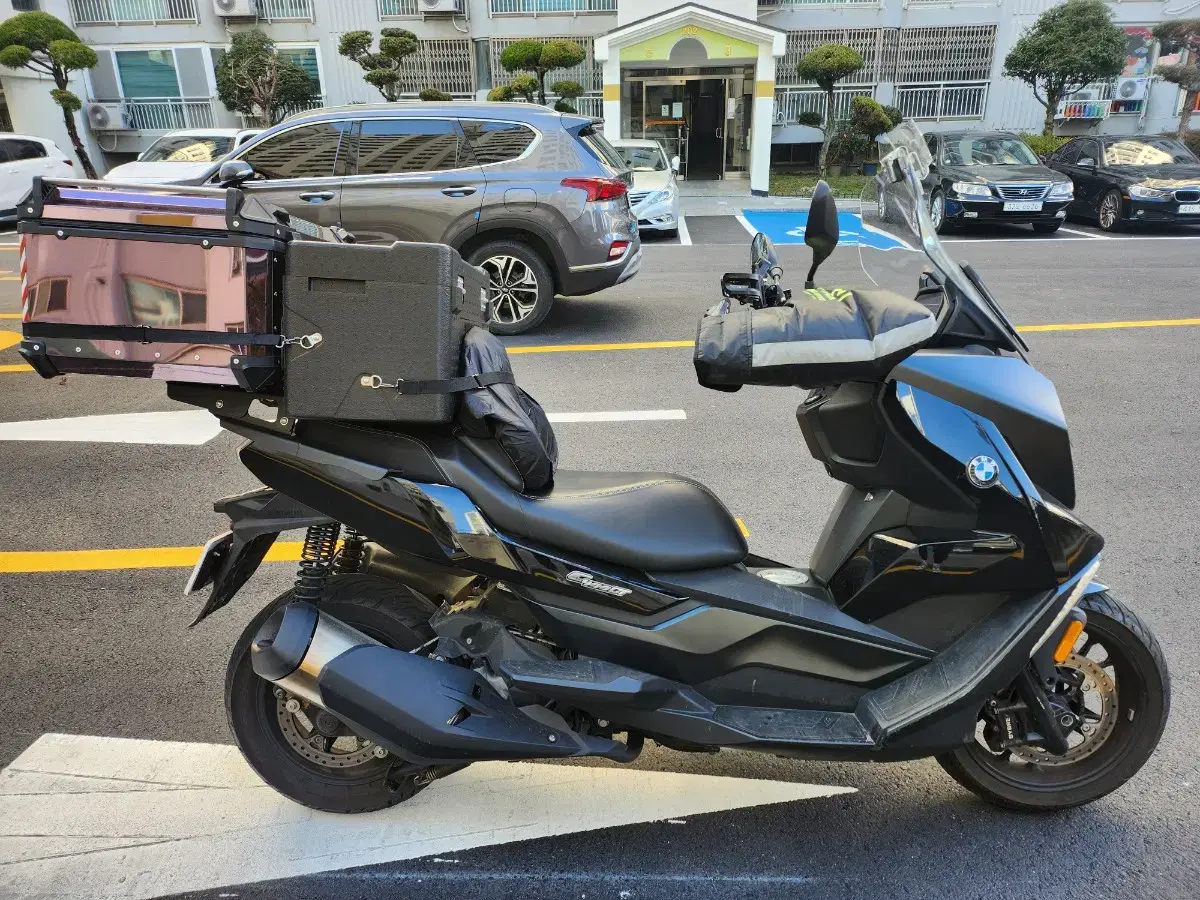 BMW c400gt