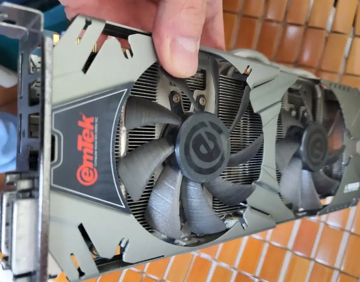 VGA그래픽카드 이엠텍 지포스 GTX970 4G