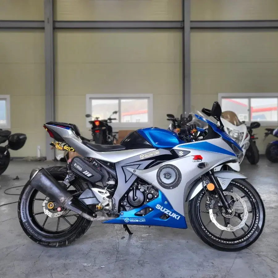 18년식 gsxr 125 판매합니다.