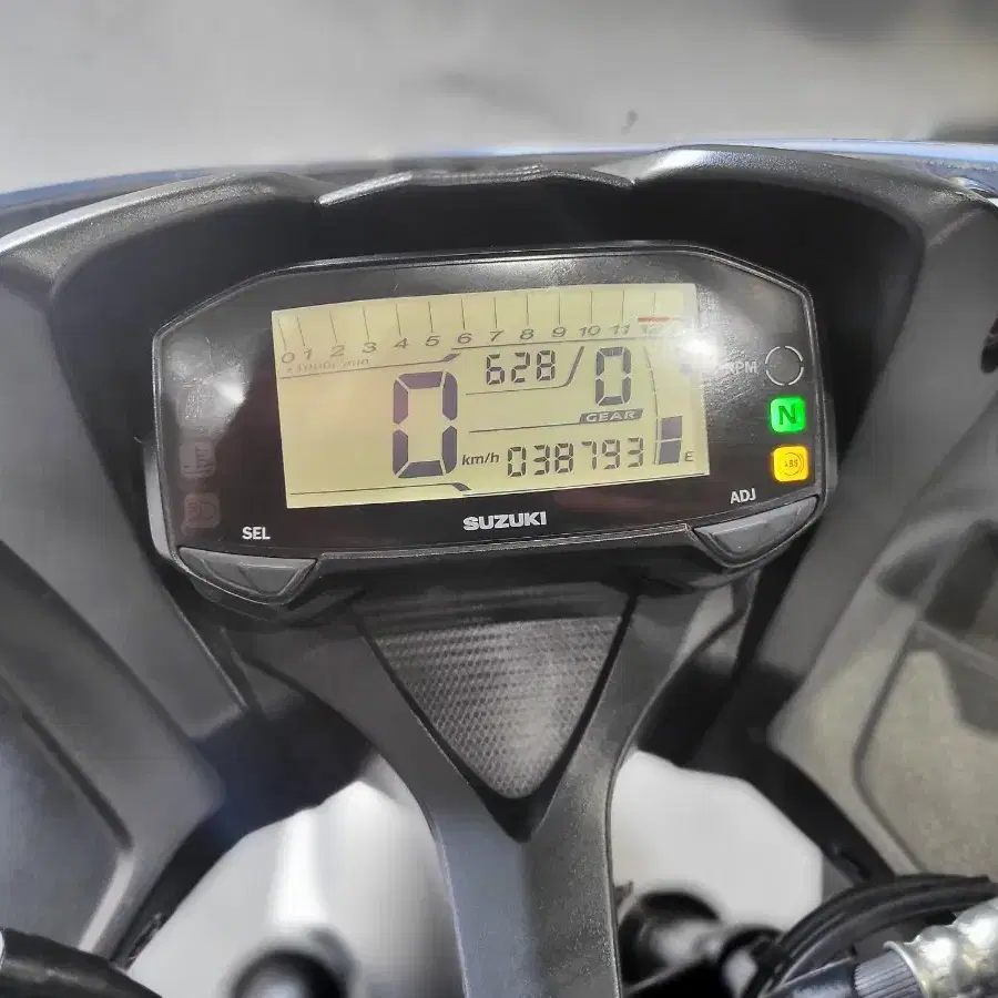 18년식 gsxr 125 판매합니다.