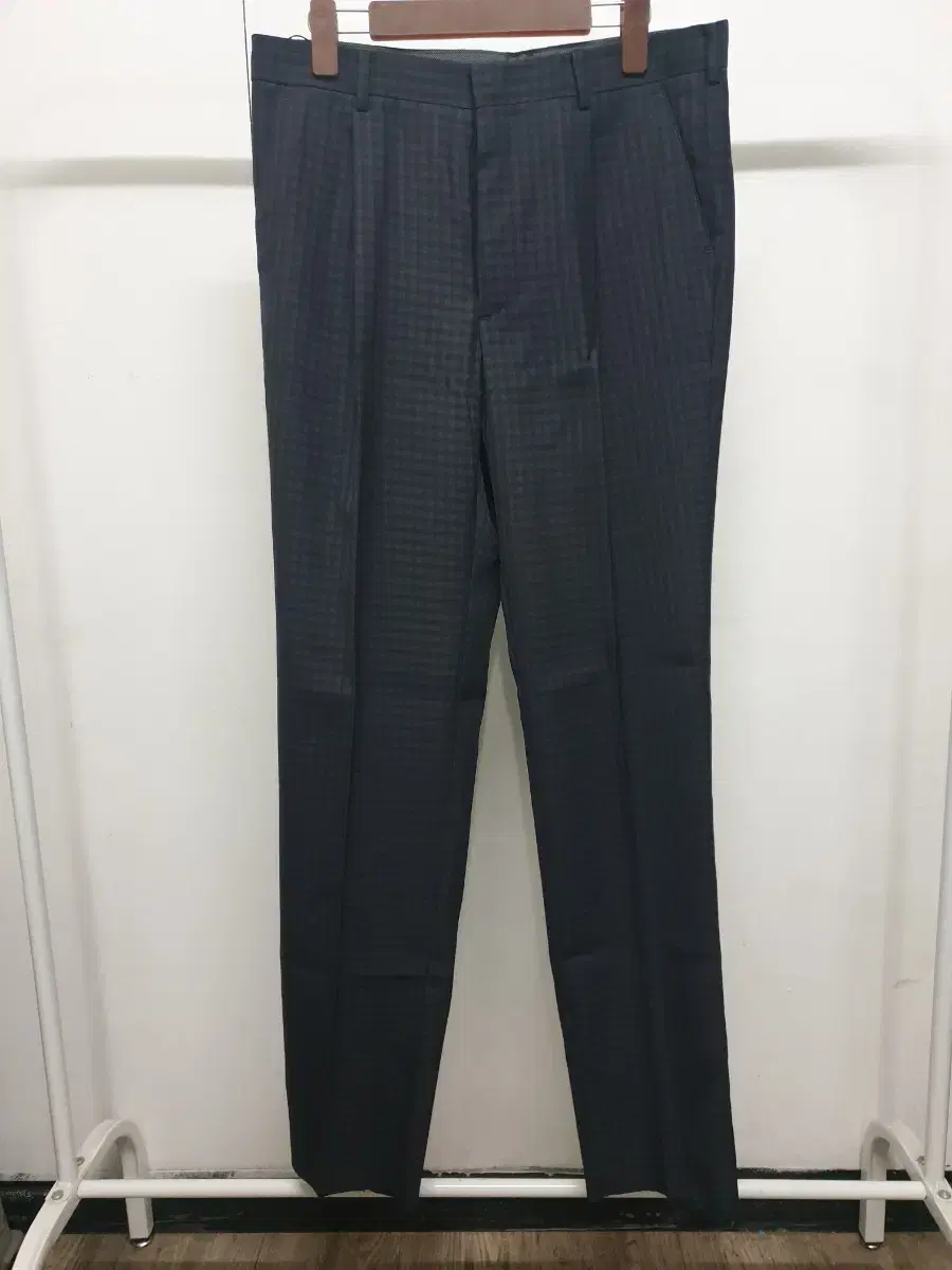 Spring & Fall One-Tuck Check Formal Pants Charcoal 34(XL) Size 211