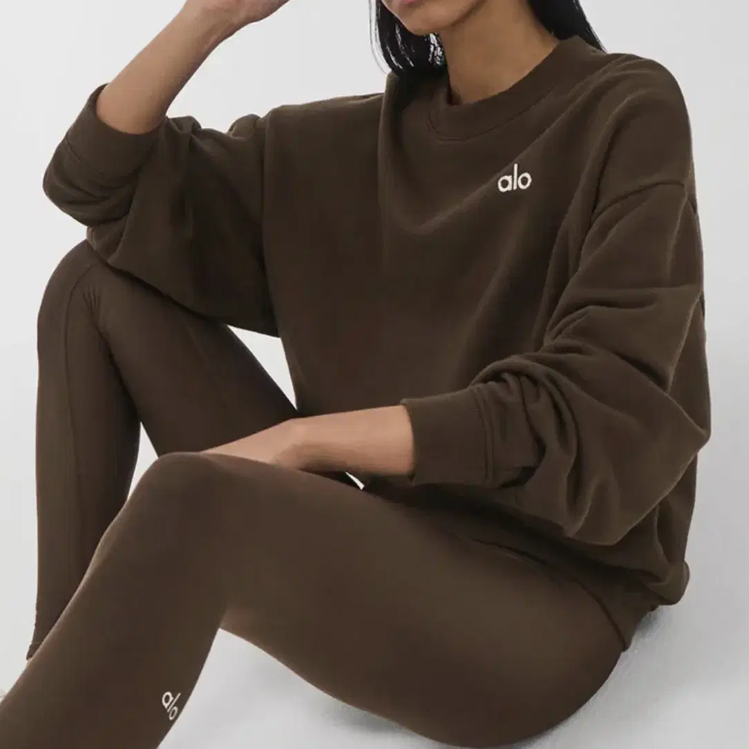 알로 요가 맨투맨 accolade crew neck pullover