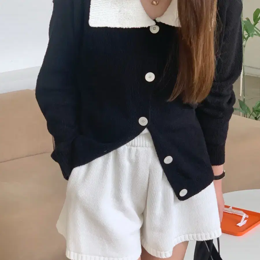 새상품) 샵마그넷 가디건 bell collar cardigan