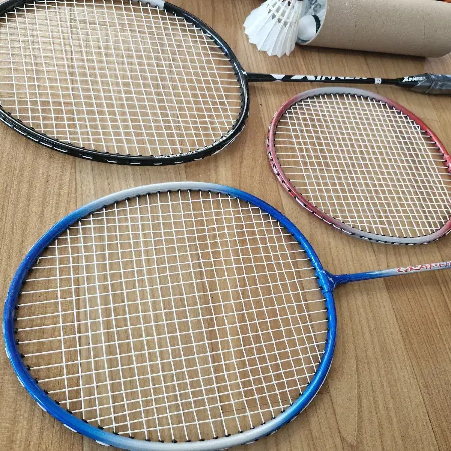 xinnex graphite 배드민턴 라켓 3개 + YONEX 스포츠 가