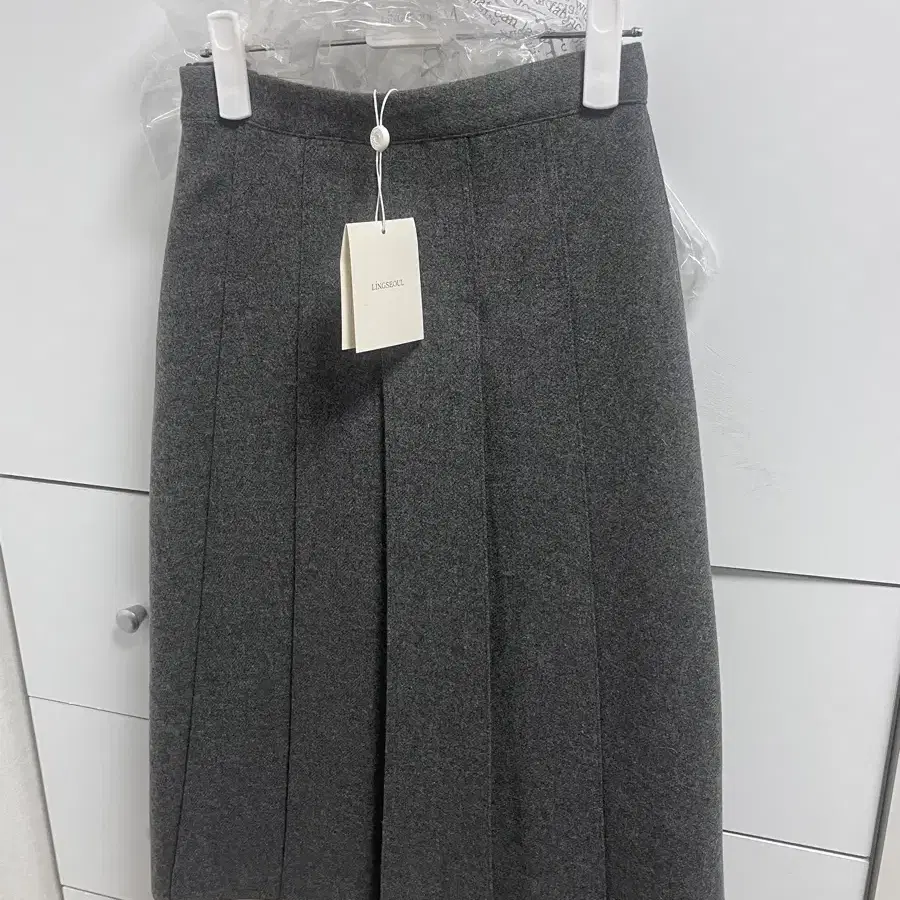 링서울 wool pintuck skirt 울핀턱 스커트