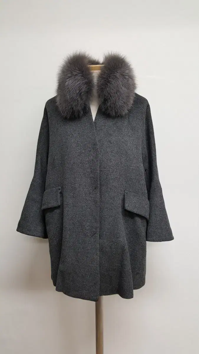 Cashmere cape coat