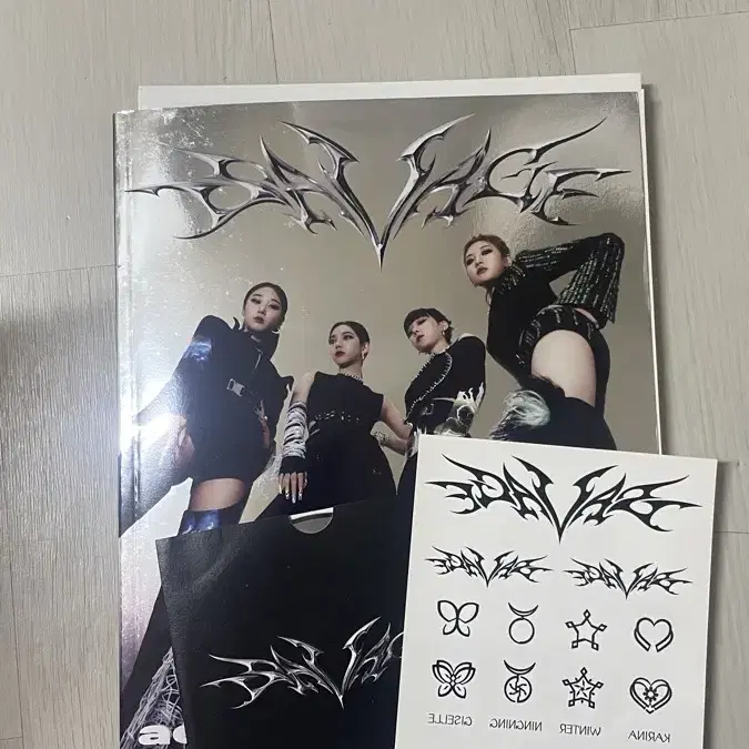 AESPA 1st mini album <savage>