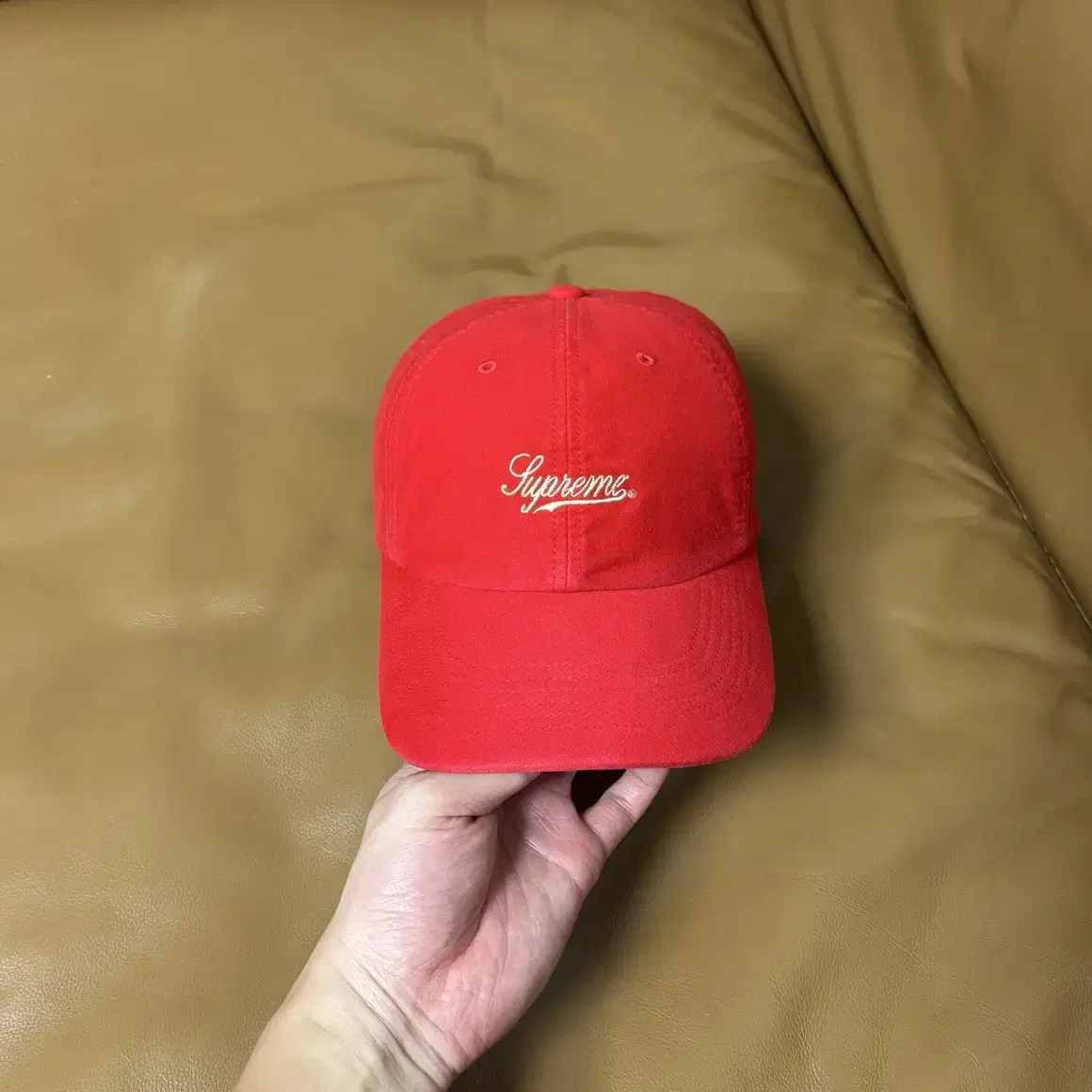 Supreme 슈프림 레드 6패널 볼캡 모자 (Red)