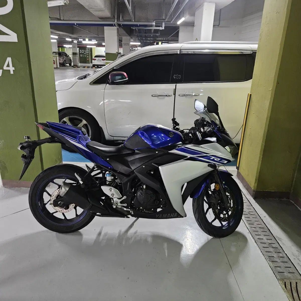 YZF R3 블루컬러 급매