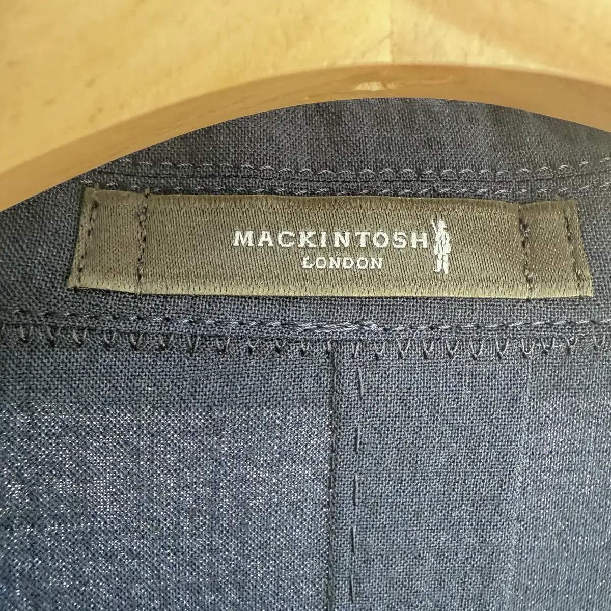 MACKINTOSH 네이비 자켓