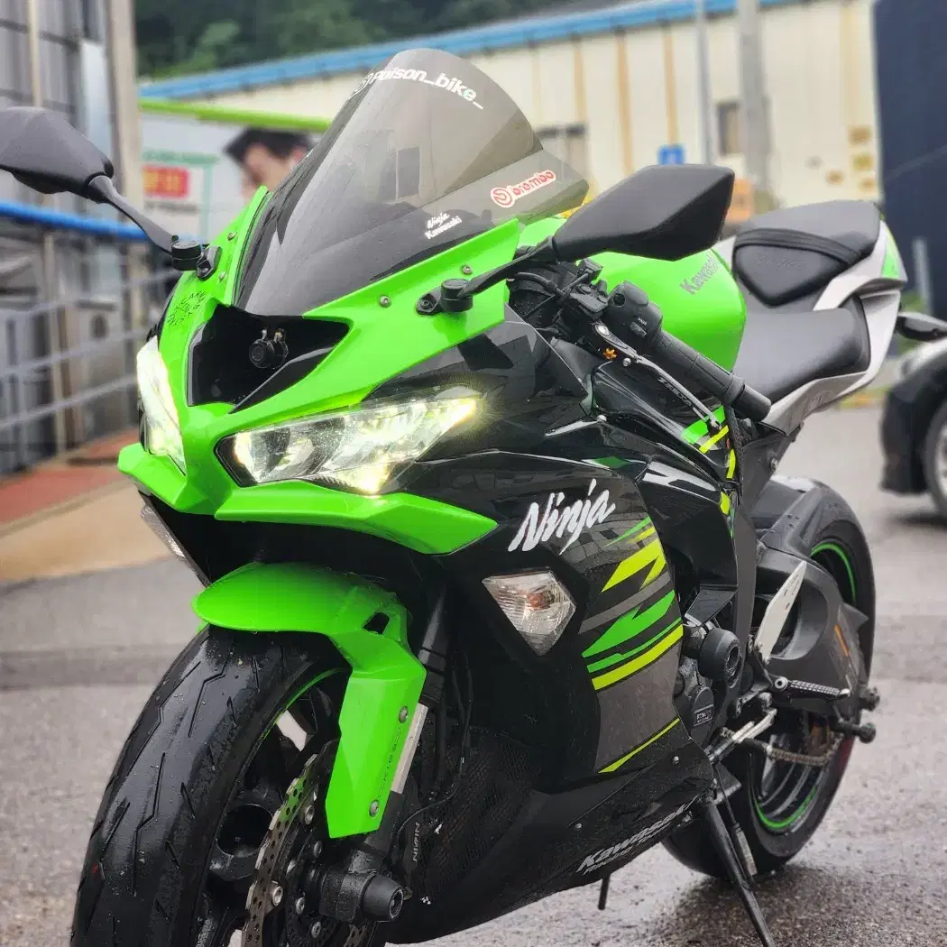 특가)가와사키닌자 zx6r 19년 오스틴하프배기 구변완료 최저가판매합니다