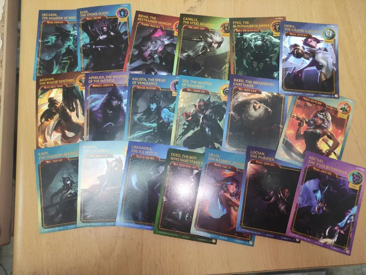 LOLLeague of Legends cardsLeague of Legends cardsSell in bulk