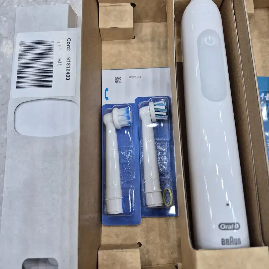 Oral-B PRO1000 블랙, 화이트