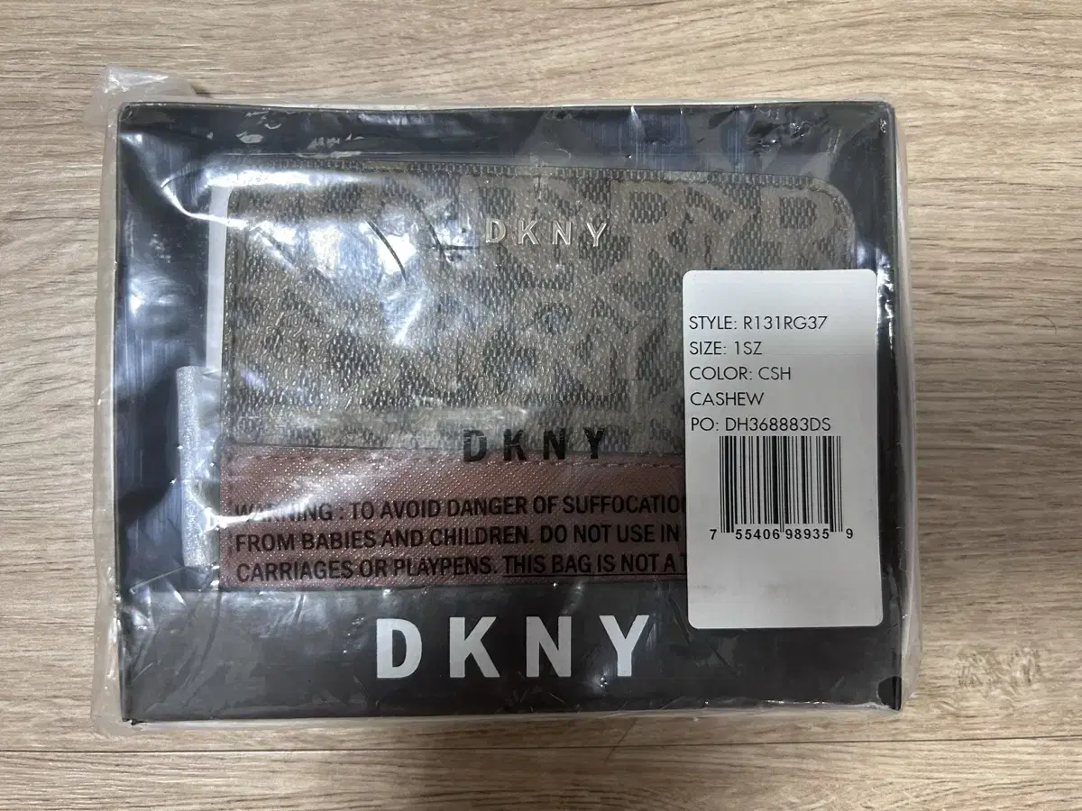 dkny 지갑