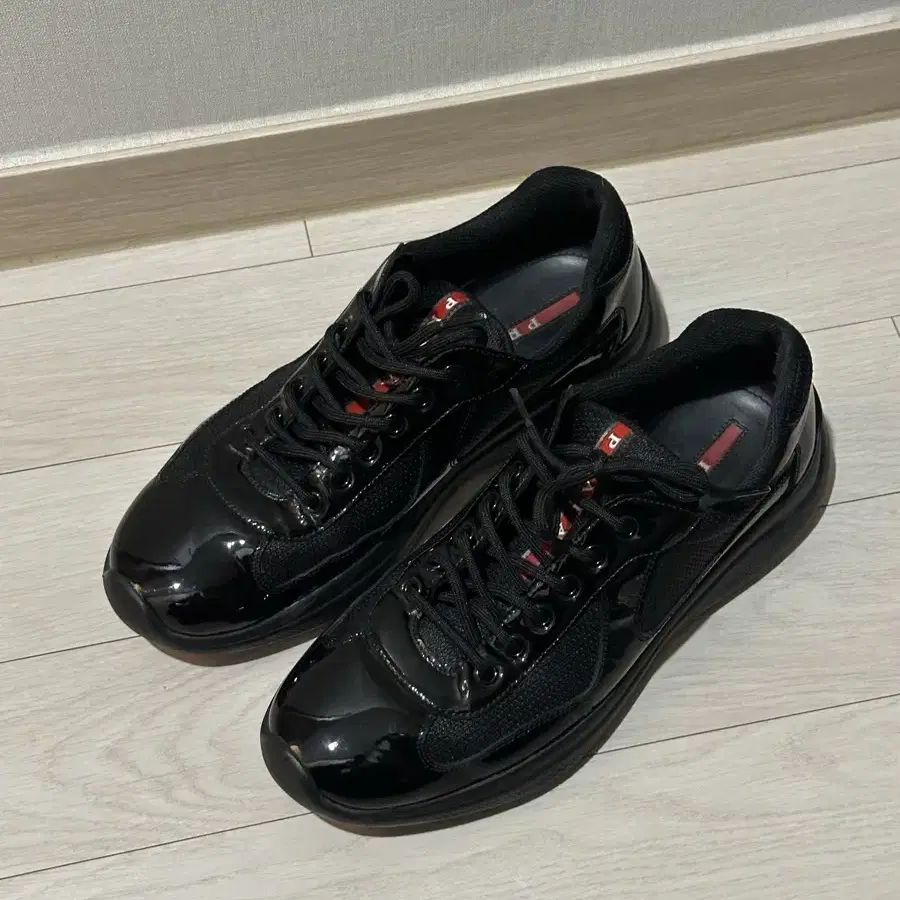 프라다 PRADA 아메리카컵 블랙 270-275 8사이즈