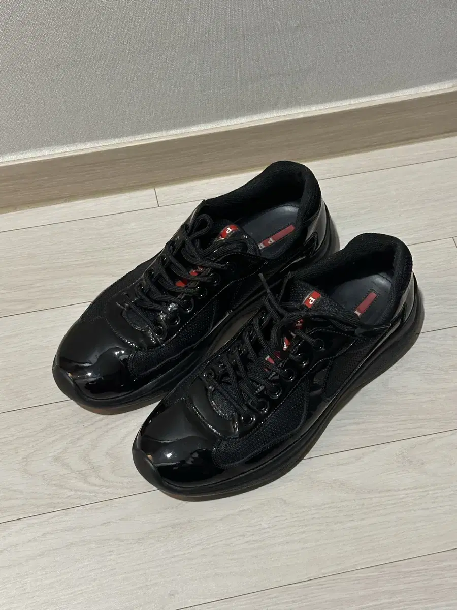 프라다 PRADA 아메리카컵 블랙 270-275 8사이즈