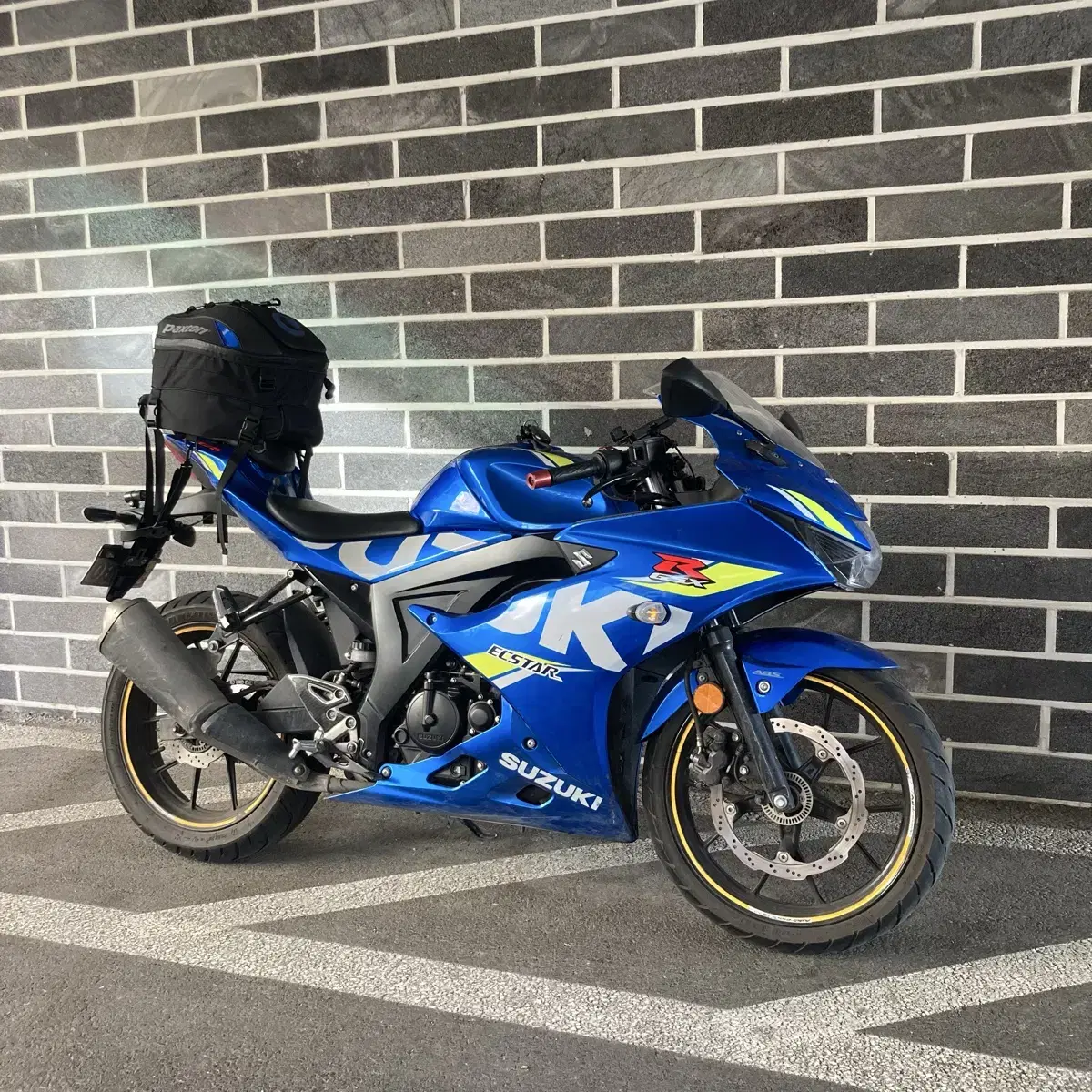 [개인]스즈키 GSX-R125 19년식 225@@km 폐지완료