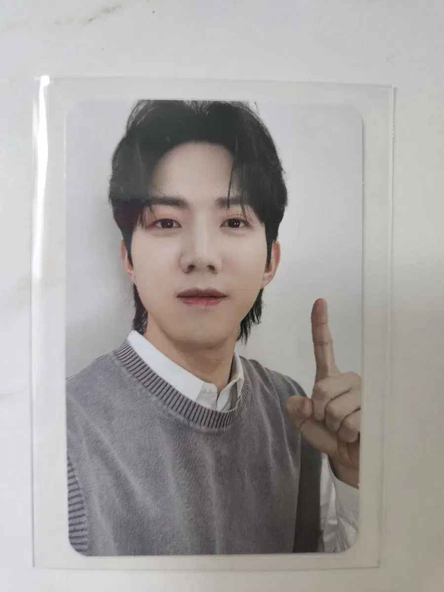 Day 6 Helped Day Company Photocard